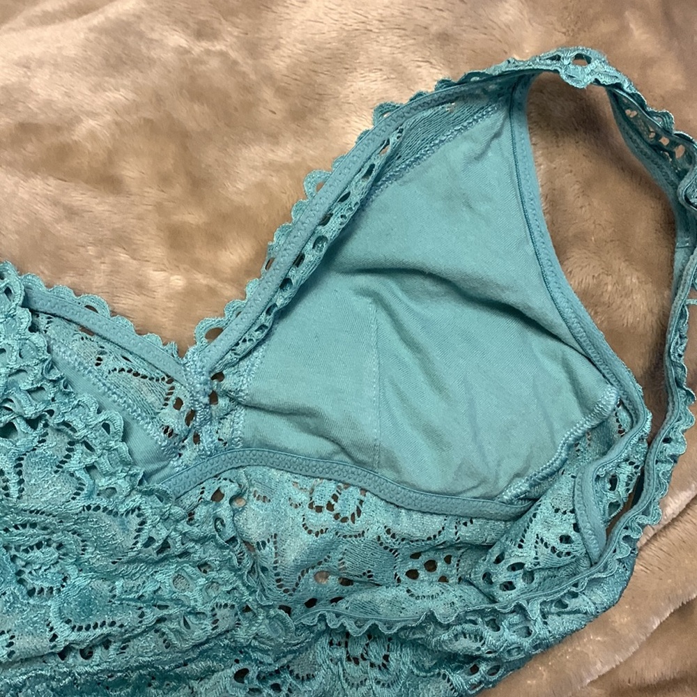 Bralette - Picture 2 of 2